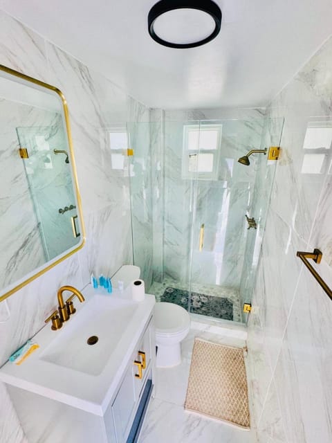 Stylish Studio in Heart of Miami Apartment in Coral Gables