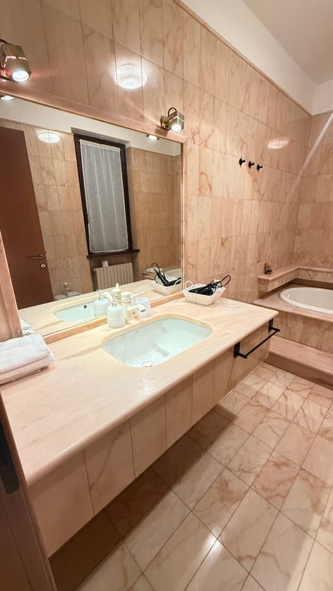 Ai Fiori Bed and Breakfast in Peschiera del Garda