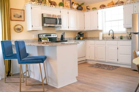 The Van Buren House in Eureka Springs