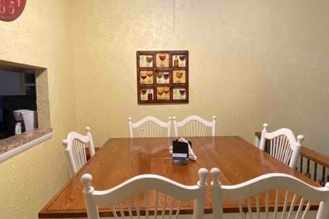 Lakeview Latitude House in Carroll County