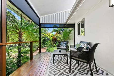 Patio, Garden, Seating area, Garden view
