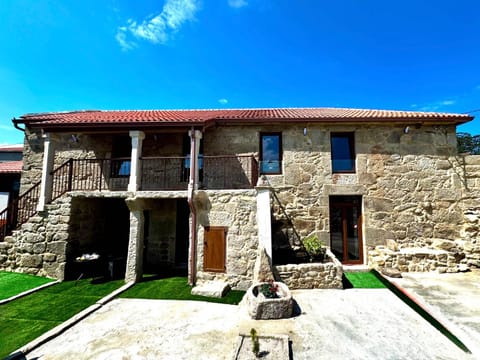 Albergue Turistico En Armenteira A Fragua do Ferreiro Hostel in O Salnés