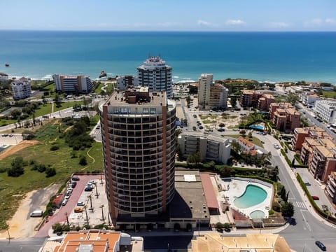 Property building, Pool view, Sea view