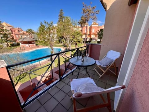 Balcony/Terrace, Pool view