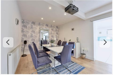 Regatta 10 day stay ONLY from 26th June House in Henley-on-Thames