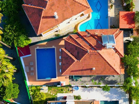 Property building, Pool view