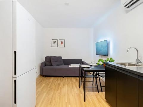 Apartments near the airport Apartment in Barcelona