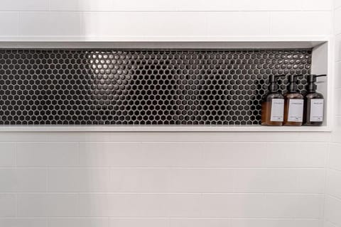 Ann Avenue Spacious 3BR Home with Games, Yard and Near Downtown House in Saint Louis