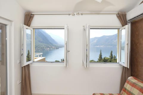 J & P Apartments Orahovac Apartment in Kotor Municipality