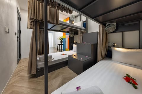 Bed, Photo of the whole room, Bedroom, bunk bed, towels, wardrobe