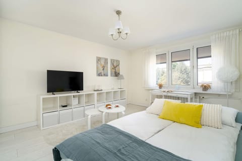 Living room, Bedroom