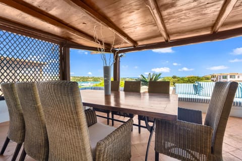 Balcony/Terrace, Dining area