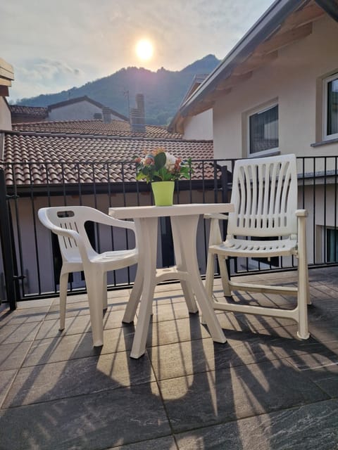 Natural landscape, View (from property/room), Balcony/Terrace, Mountain view