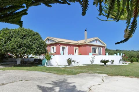 Property building, Natural landscape, Garden, Garden view