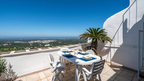 View (from property/room), Balcony/Terrace