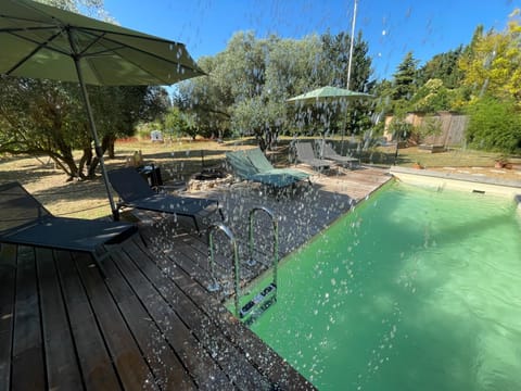 Garden view, Pool view, Swimming pool, sunbed