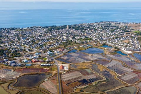 Maisons de Saint Guenolé House in Batz-sur-Mer