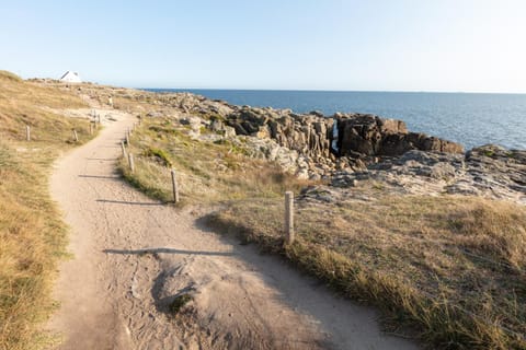 Maisons de Saint Guenolé House in Batz-sur-Mer