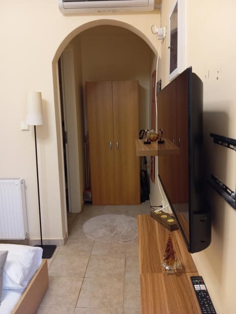 Garden studio Apartment in Piraeus Regional Unit, Greece