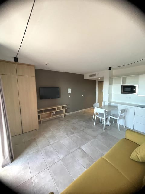 Oustaou-Studio Bloom -Le Spot Apartment in La Ciotat