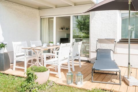 Balcony/Terrace, Seating area, Dining area, sunbed