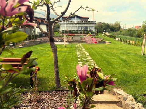 Spring, Day, Natural landscape, Garden, Garden view
