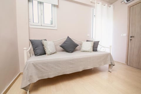 Living room, Bedroom