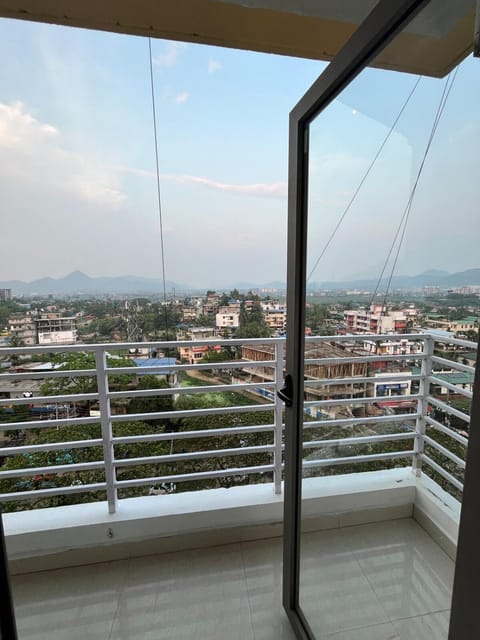 Day, View (from property/room), Balcony/Terrace, City view
