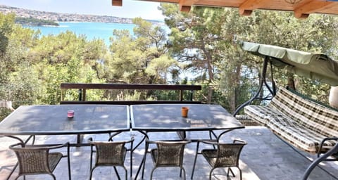 Apartments Bartol with Free Bikes Apartment in Trogir