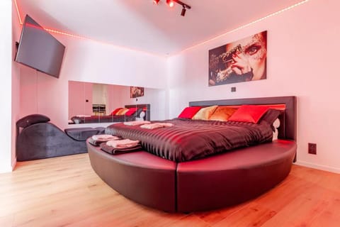 TV and multimedia, Bedroom