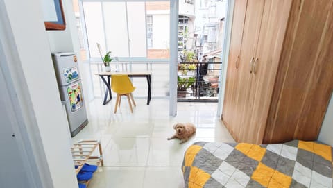 Day, Balcony/Terrace, Balcony/Terrace, Living room, Seating area