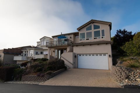 Happy Hill Beach Haven Vista Monthly-Spring Special Mar thru May House in Cambria