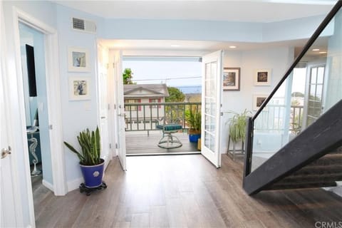 Three Little Birds BeachHouse Monthly-Spring Special-Mar - May House in Cambria