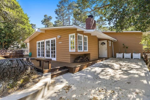 Home Sweet Home-Monthly-Spring Special-Mar thru May House in Cambria