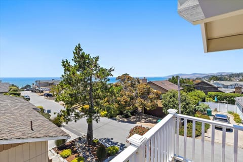 Wave and Sea Monthly Only-Special Spring Rate House in Cambria
