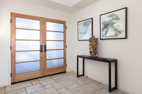 Oceanfront Maravilla- Monthly Vacation Rental House in Cambria