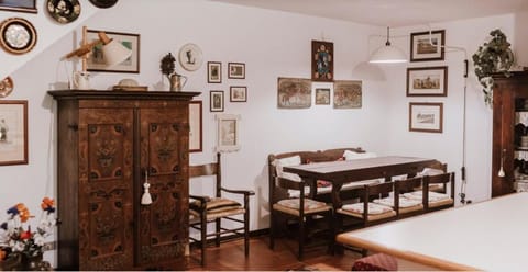 Villa Toscana between Apuane and the sea Villa in Carrara