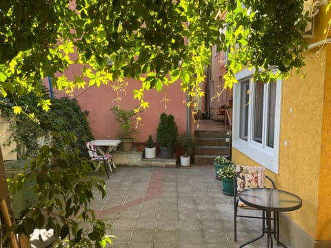 ZeMoon Apartment Apartment in Belgrade