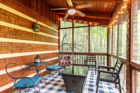 Hawksnest View House in Seven Devils