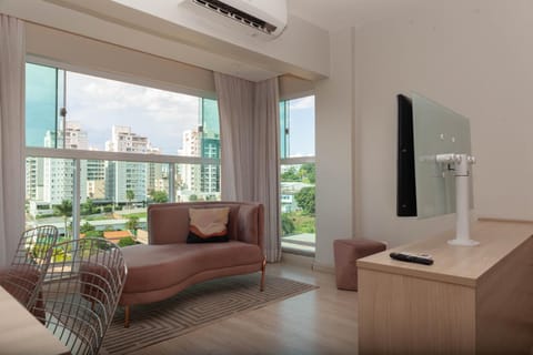 TV and multimedia, air conditioner