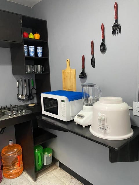 Kitchen or kitchenette, Food and drinks, Food