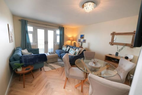 Caledonia by the Sea Apartment in England