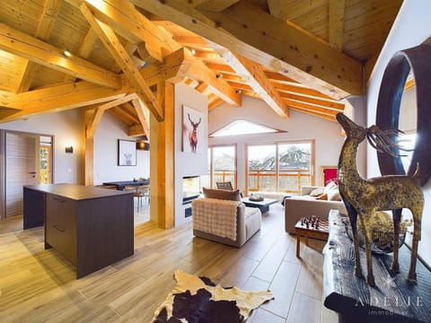 Appartement de luxe 8 pers. avec cheminée, parking, proche pistes et commerces - FR-1-398-683 Apartment in Montvalezan