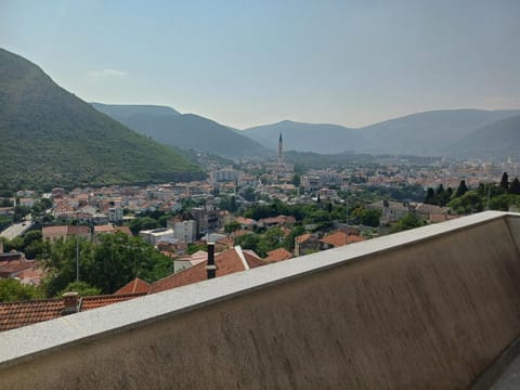 City view, Mountain view