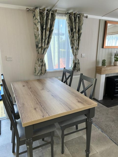 Provence Holiday home by the river Nidd 8 Apartment in Borough of Harrogate