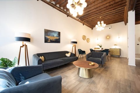 Communal lounge/ TV room, Living room