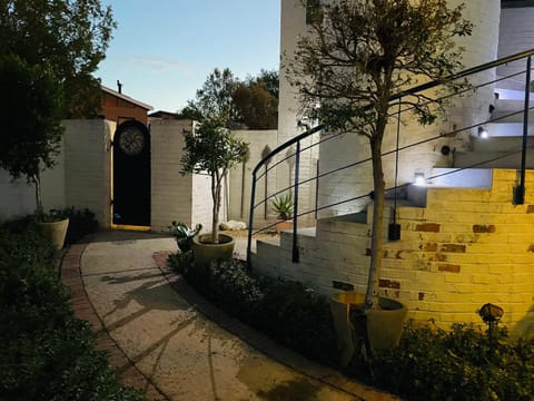 Property building, Garden, Garden view