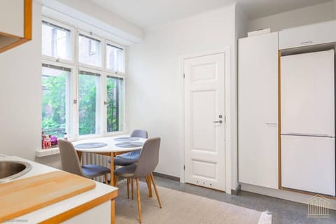 Super Central Work & Game Hub Apartment in Turku