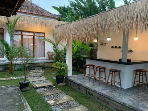 Property building, Patio, Day, Garden, Lounge or bar, Garden view, Inner courtyard view