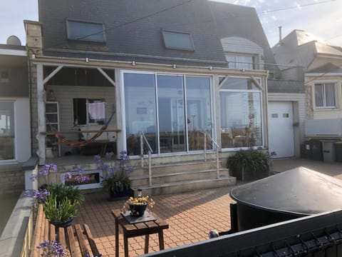 La vague salée Bed and Breakfast in Normandy